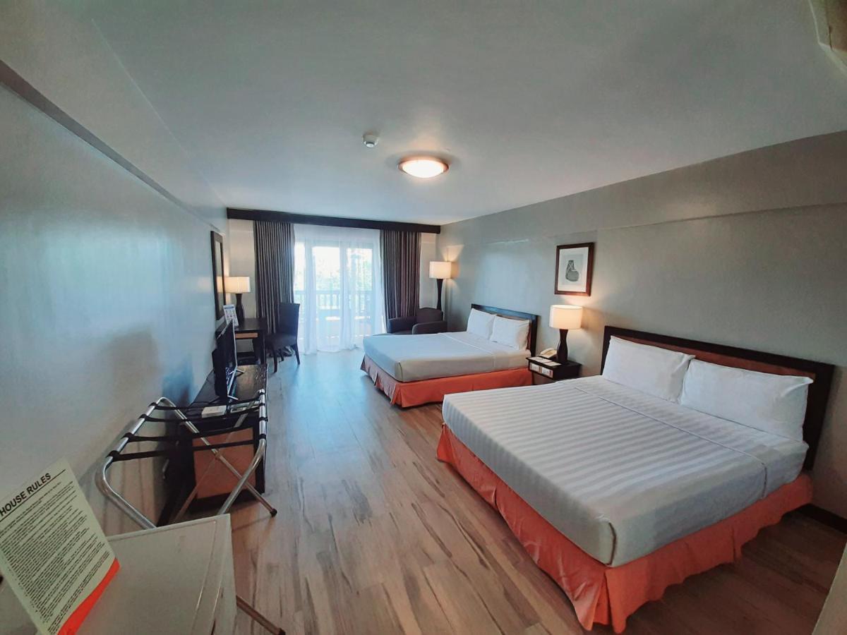 Alta Vista De Boracay Hotel Yapak Exterior photo