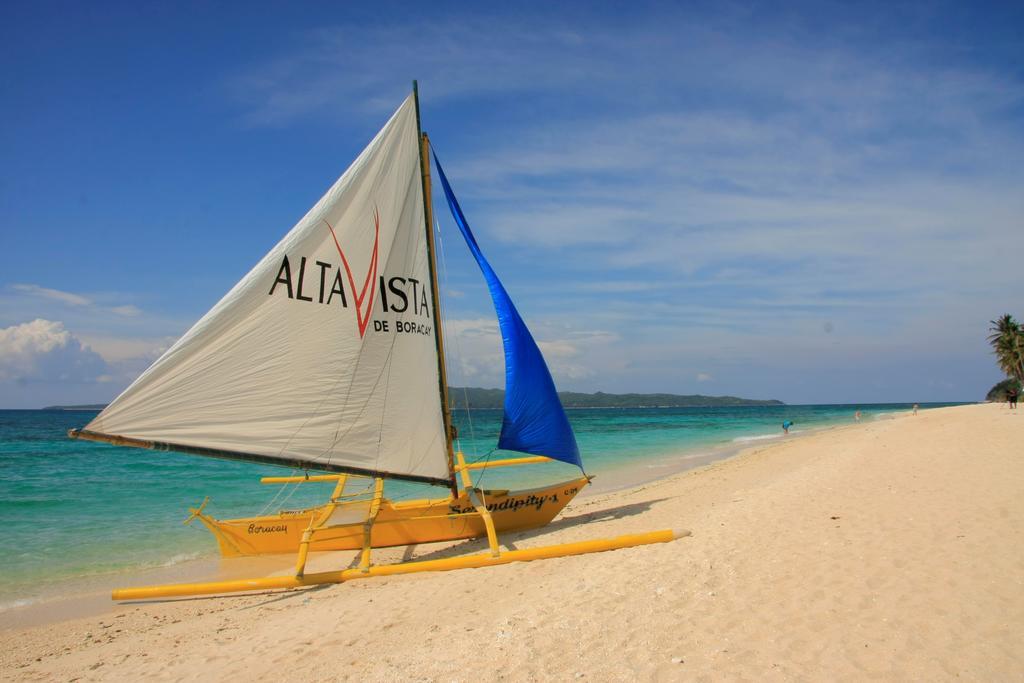 Alta Vista De Boracay Hotel Yapak Exterior photo
